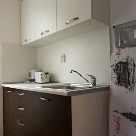 Guest Old Captain Burgas