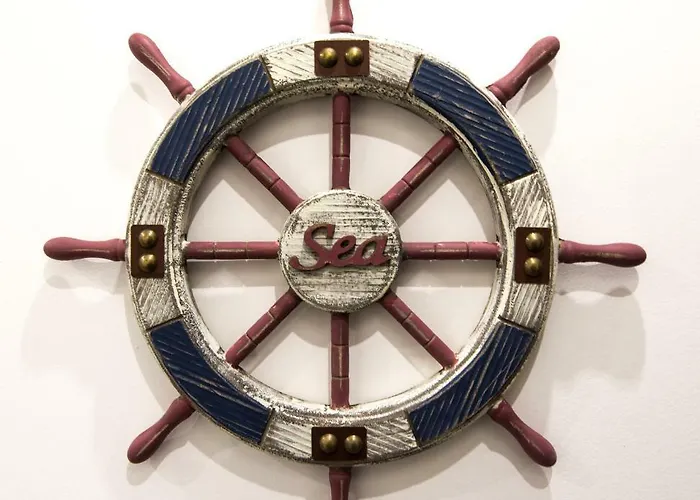 Guest Old Captain * بورغاس