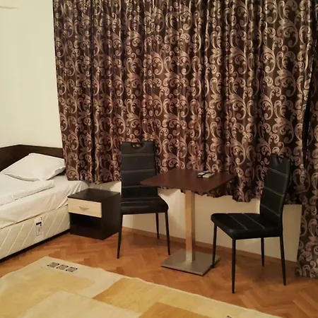 Guest Old Captain * Бургас